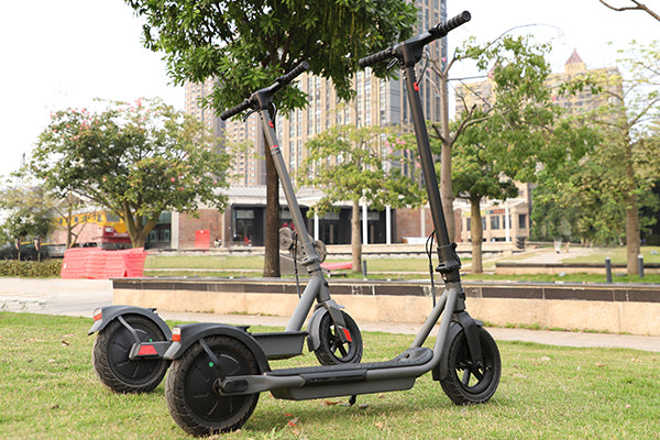 From Beginner to Expert: How to ride an Electric Scooter Safely？